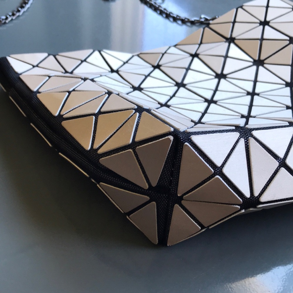 Purse - Picture 2 of 8